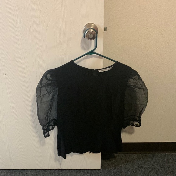 Zara Tops - Zara Black puffer blouse. Size XL